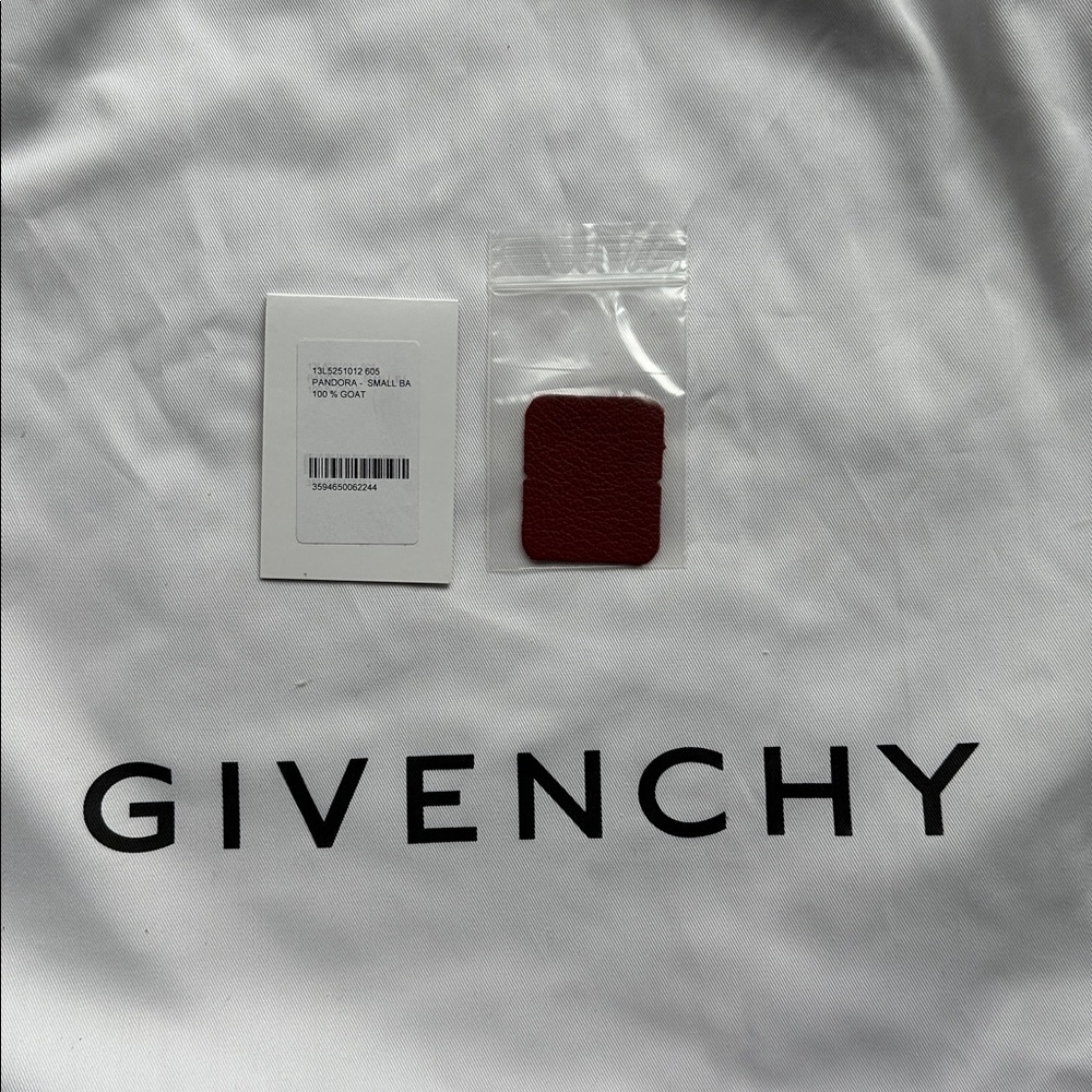 Givenchy Small Pandora - Picture 3 of 13